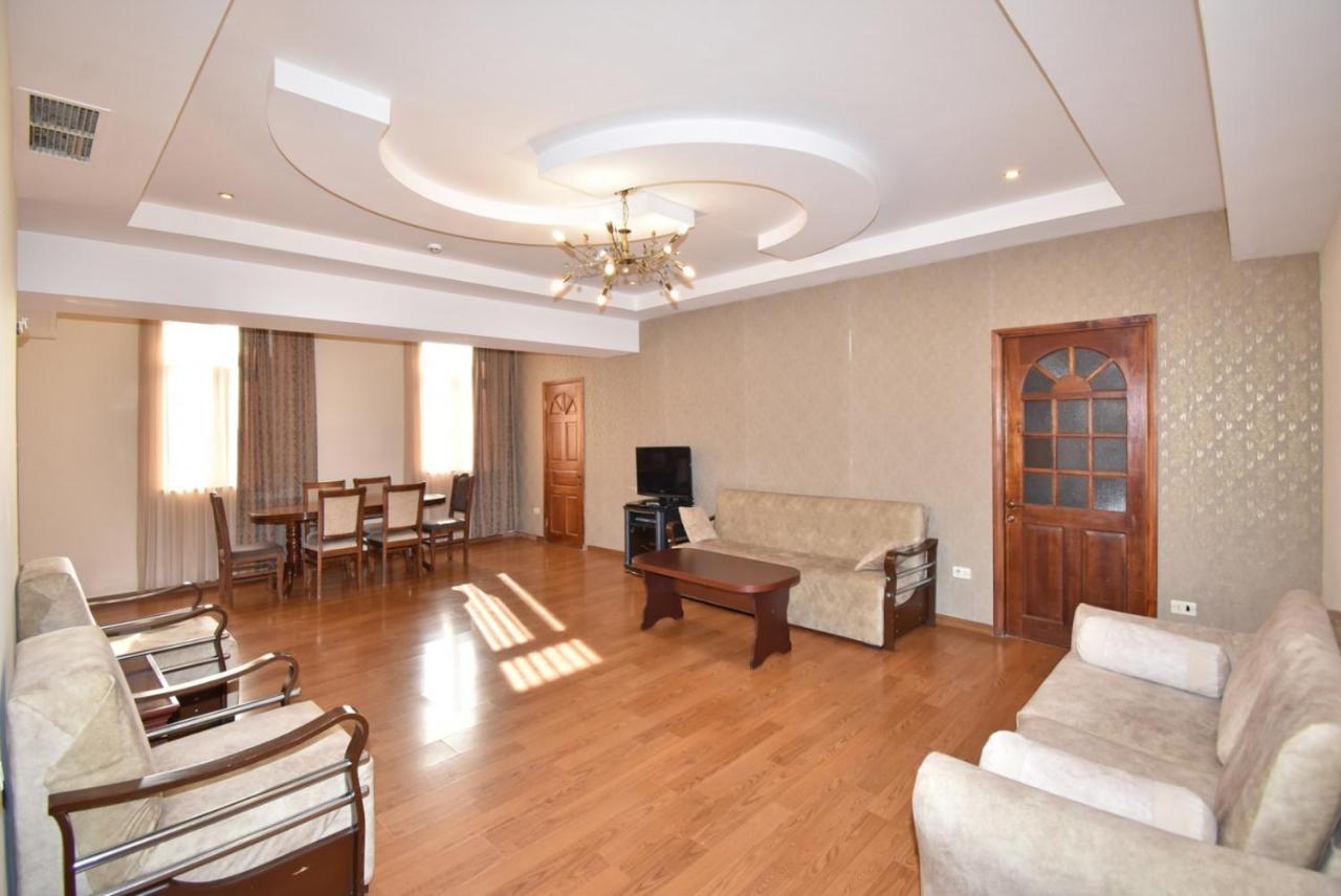 Abovyan Street 16, Apartment No 24 Erivan Exterior foto