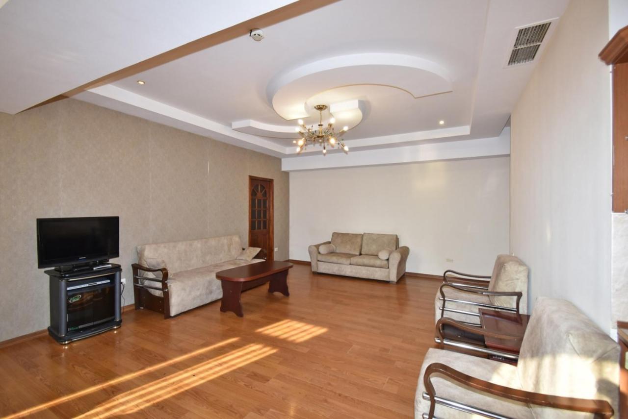 Abovyan Street 16, Apartment No 24 Erivan Exterior foto